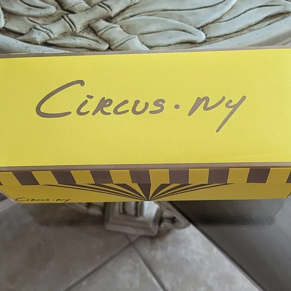 Sam Edelman Sandals - Picture 2 of 7